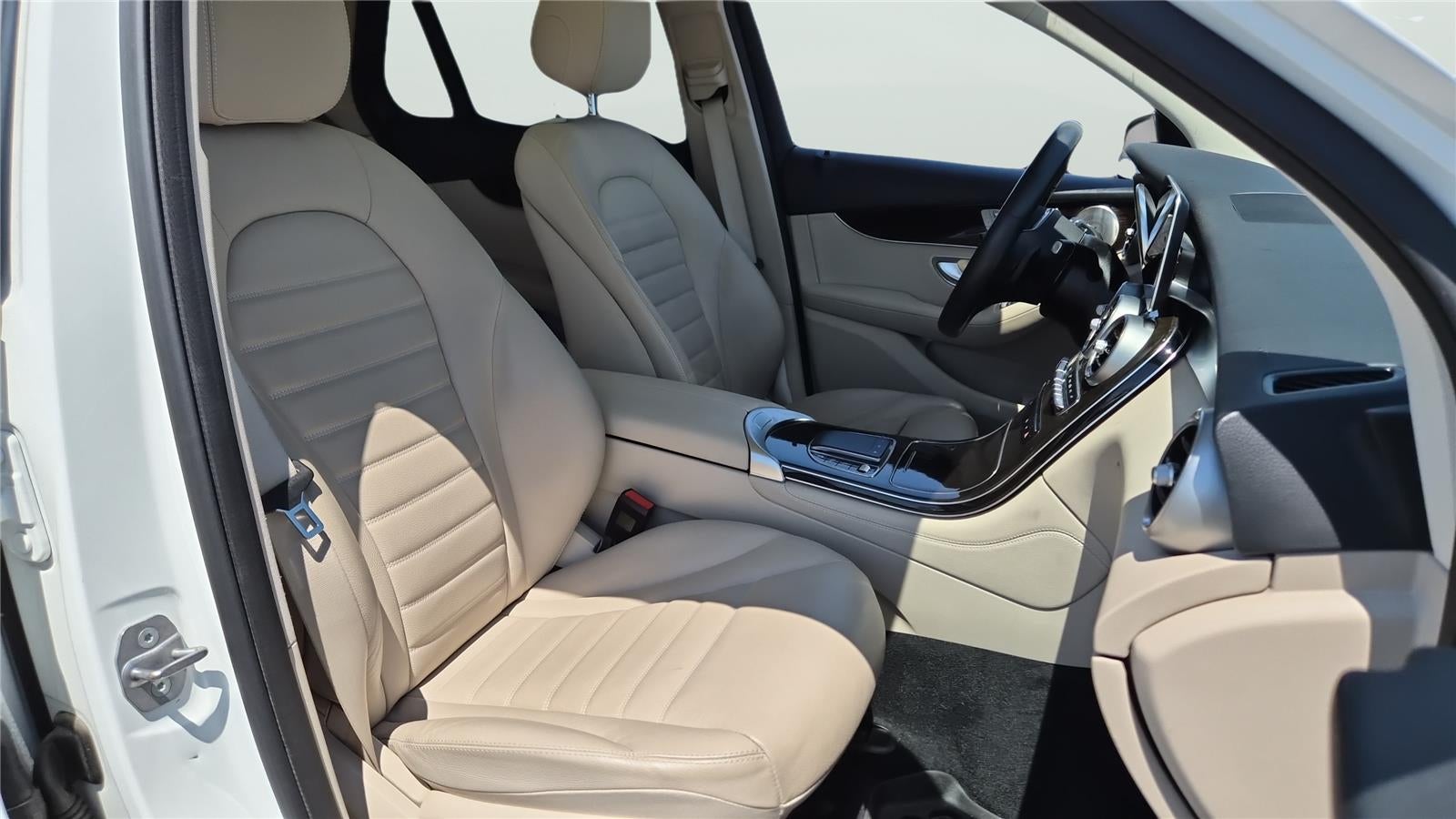 2021 Mercedes-Benz GLC GLC 300