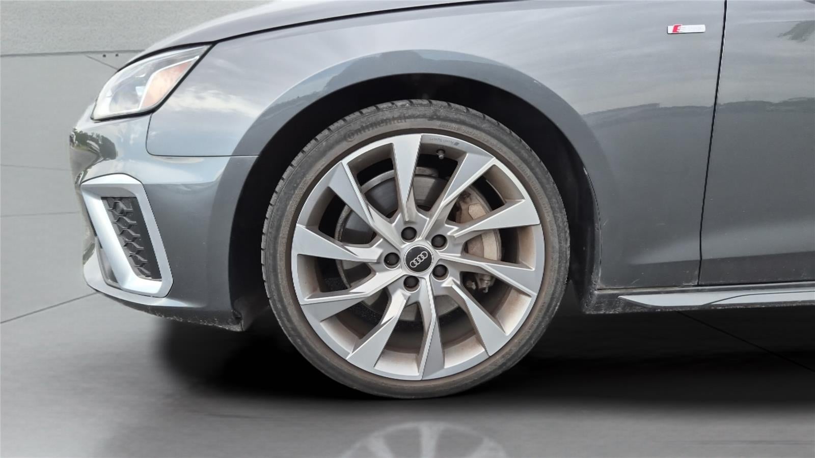 2022 Audi A4 Sedan S line Premium Plus