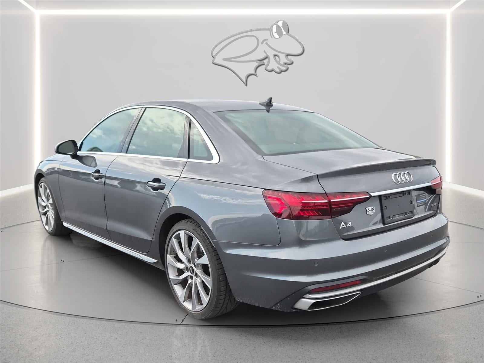 2022 Audi A4 Sedan S line Premium Plus