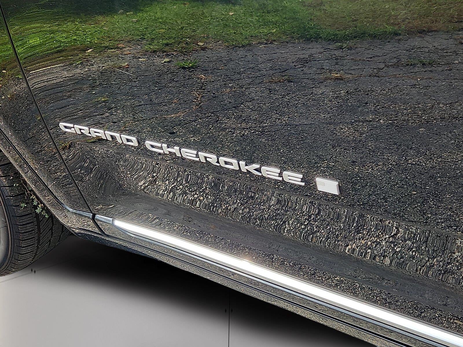 2023 Jeep Grand Cherokee Summit