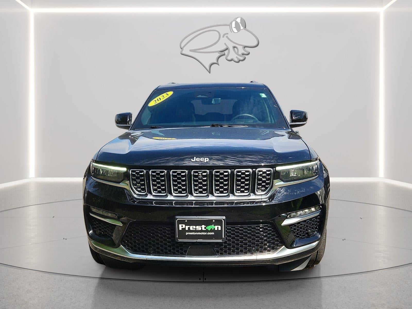 2023 Jeep Grand Cherokee Summit