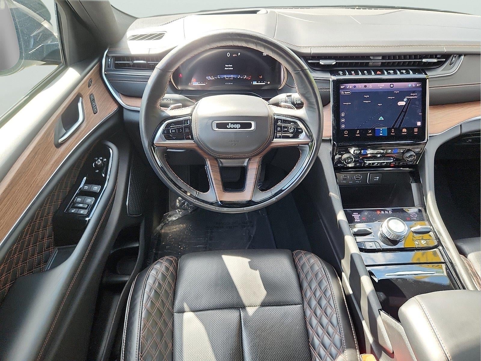 2023 Jeep Grand Cherokee Summit