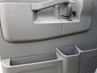 2025 Chevrolet Express Cutaway 3500 1WT