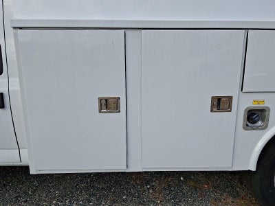 2025 Chevrolet Express Cutaway 3500 1WT