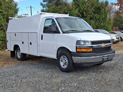 2025 Chevrolet Express Cutaway 3500 1WT
