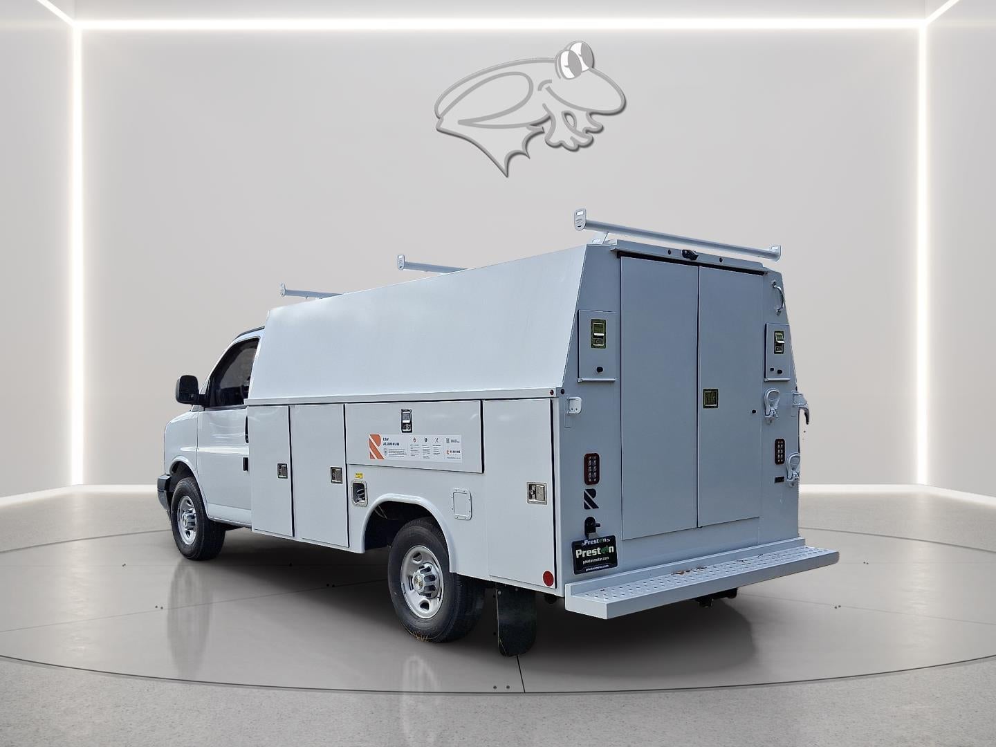 2025 Chevrolet Express Cutaway 3500 1WT