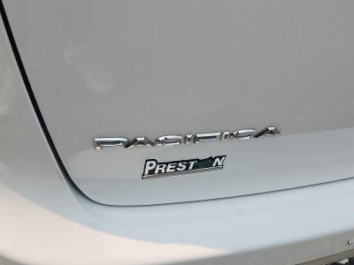 2024 Chrysler Pacifica Hybrid Select