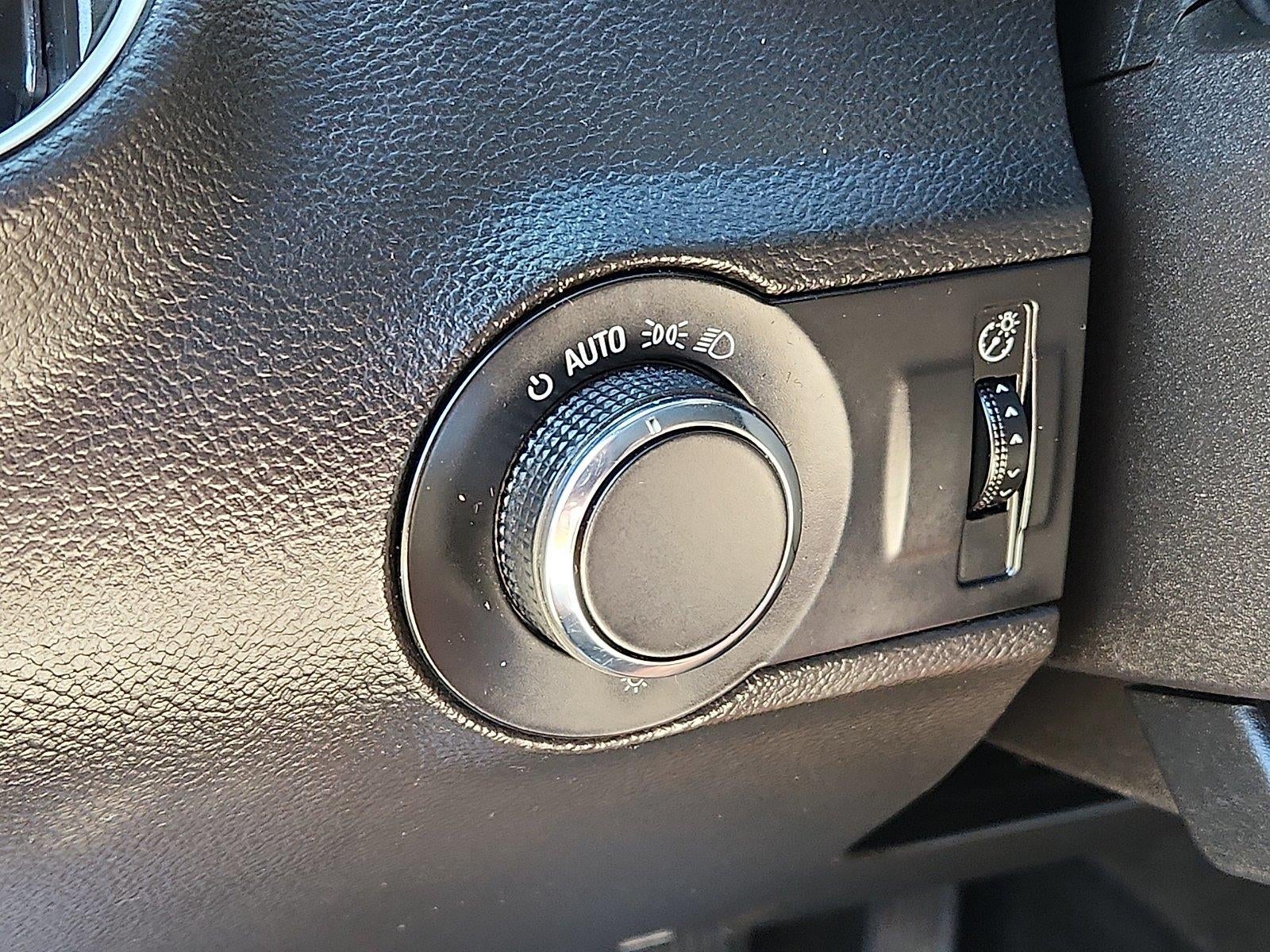 2011 Chevrolet Camaro 1LS