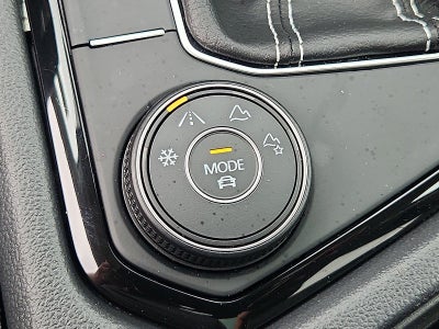 2023 Volkswagen Taos SEL